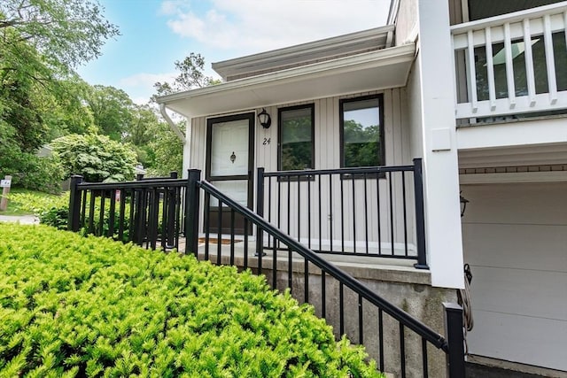 24 Coventry Rd Unit 24, Grafton, MA 01519 - property entrance featuring a porch