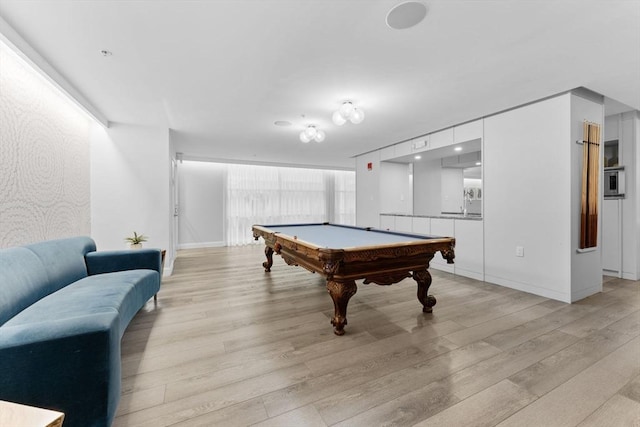 42 8th St Unit 1301, Boston, MA 02129 - rec room with light wood-style flooring, pool table, and baseboards