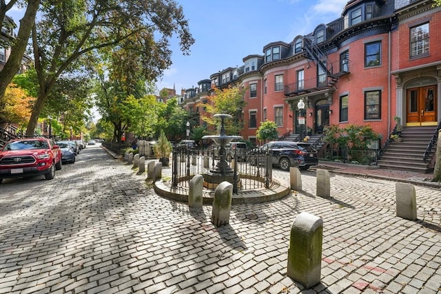 30 Concord Sq Unit 1, Boston, MA 02118 - view of home's community featuring a residential view