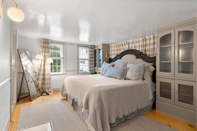 11 Congress St, Newburyport, MA 01950 - bedroom with light wood-style floors