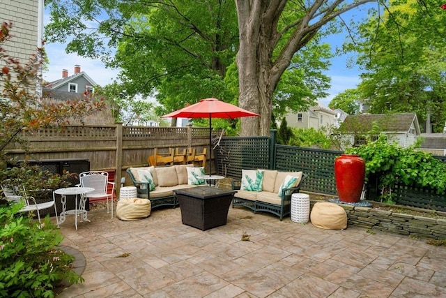 11 Congress St, Newburyport, MA 01950 - view of patio featuring an outdoor living space