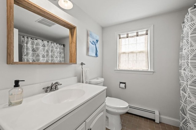 full bathroom featuring a baseboard heating unit, toilet, vanity, baseboards, and a shower with shower curtain