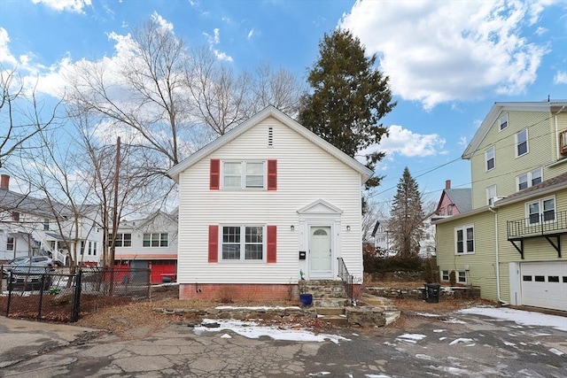 view of front of property