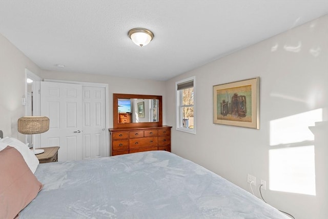 bedroom with a closet