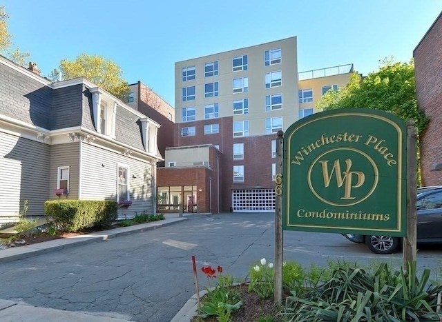 66 Winchester St Phb, Phb, Brookline, MA 02446 - view of community / neighborhood sign