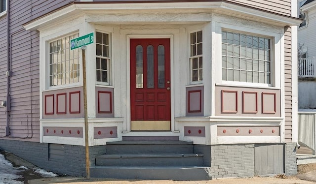 view of property entrance