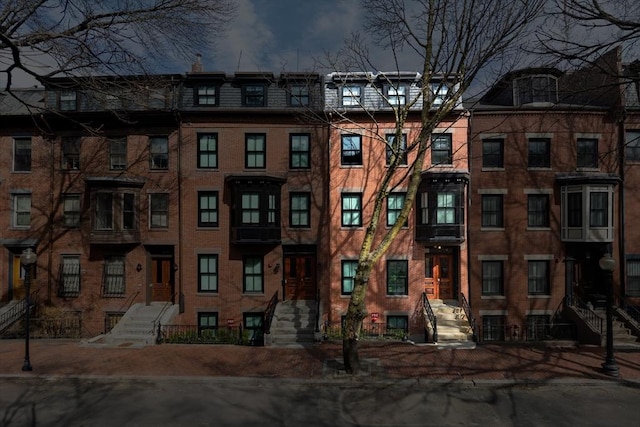 211 W Springfield St, Boston, MA 02118 - view of property