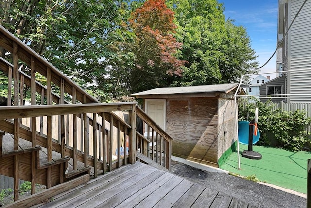19-21 Pleasant Ter, Lawrence, MA 01841 - wooden terrace with stairway