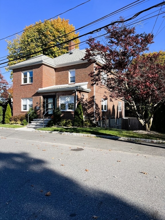 view of front of house