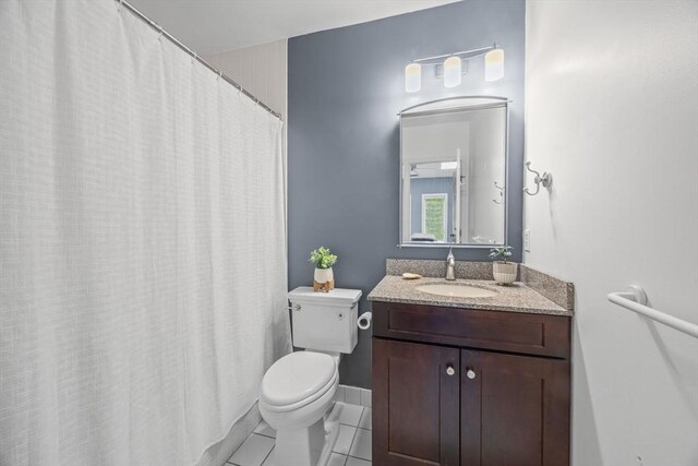 44 Bay Farm Rd Unit 44, Duxbury, MA 02332 - full bathroom featuring toilet, vanity, and a shower with shower curtain