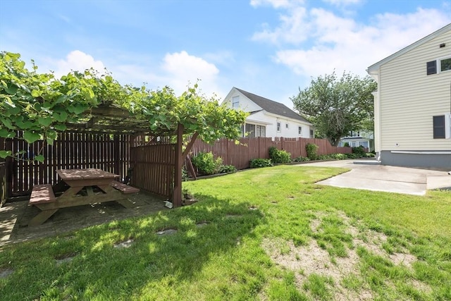 24 Roosevelt St, Taunton, MA 02780 - view of yard with a patio