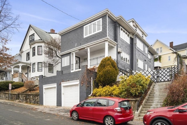 view of front facade with a garage