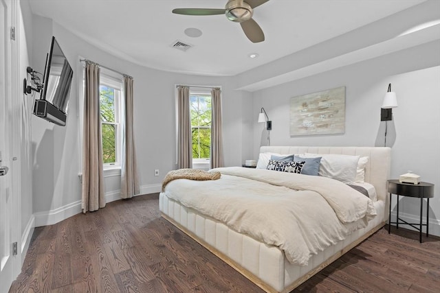 bedroom featuring baseboards, dark wood-type flooring, ceiling fan, and recessed lighting