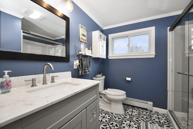 bathroom featuring baseboards, toilet, a shower with door, ornamental molding, and baseboard heating