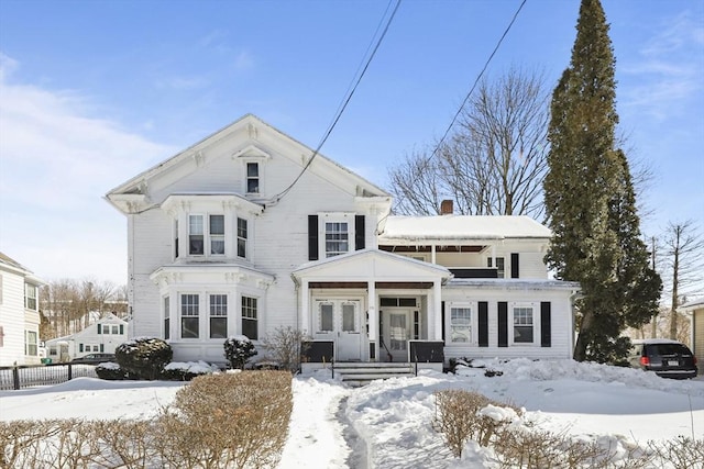 view of front of house with covered porch