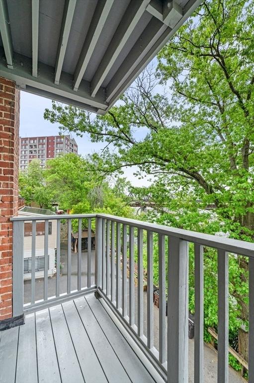 72 River St Unit 5, Haverhill, MA 01832 - view of balcony