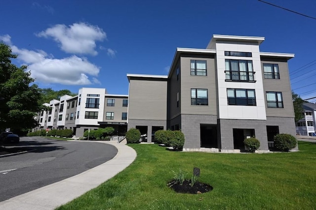 1 Brook Rd Unit 215, Quincy, MA 02169 - view of building exterior