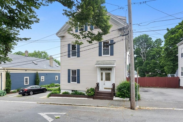 11 Barr St, Salem, MA 01970 - view of front facade
