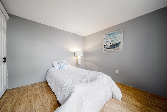 27 Mason Ct Unit 27, Amesbury, MA 01913 - bedroom featuring wood finished floors