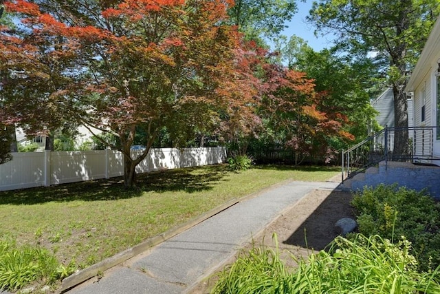 22 Willis Lake Dr, Sudbury, MA 01776 - view of yard