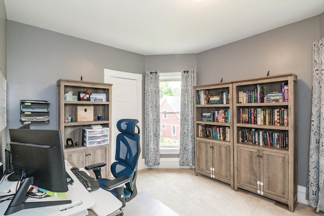 61 Fairfield Ave, Holyoke, MA 01040 - office space featuring light carpet