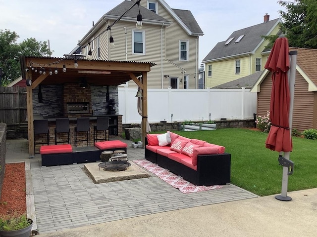11 Dyer, Everett, MA 02149 - view of patio / terrace with outdoor lounge area