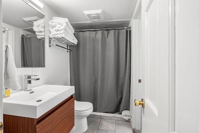 166 Water St Unit 166, Newburyport, MA 01950 - bathroom with vanity, toilet, and a shower with shower curtain