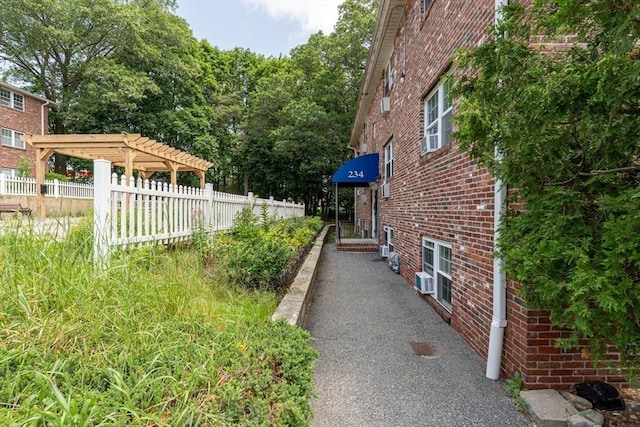 234 Low St Unit 16, Newburyport, MA 01950 - view of yard