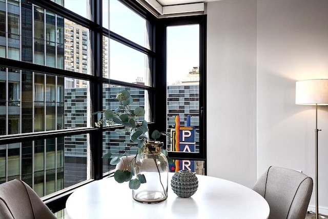 580 Washington St Unit 10F, Boston, MA 02111 - view of dining space