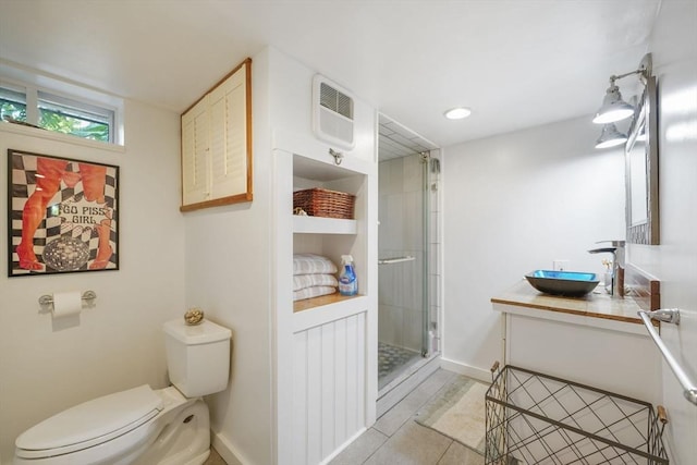 21 Hudson St, New Bedford, MA 02744 - bathroom featuring toilet, a shower stall, vanity, baseboards, and recessed lighting