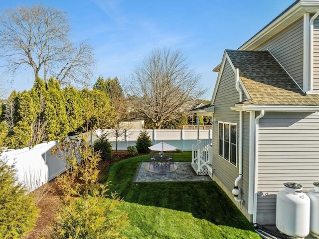 view of yard with a patio area