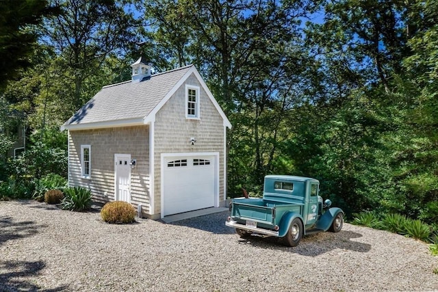 view of detached garage