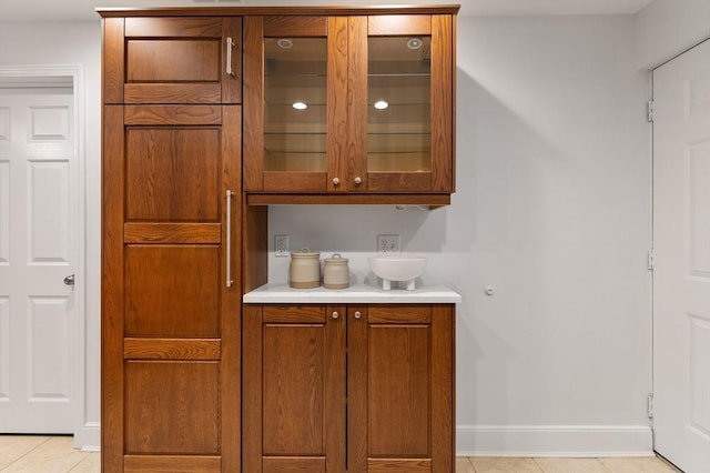 37 Symphony Rd Unit B, Boston, MA 02115 - bar area featuring light tile patterned floors, baseboards, and a sink