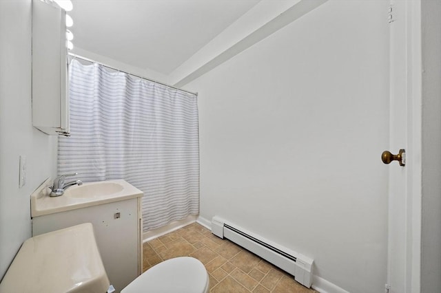 bathroom featuring toilet, a shower with shower curtain, a baseboard radiator, baseboards, and vanity