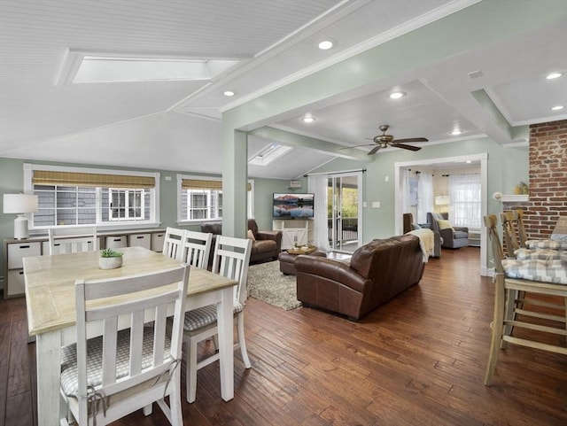 living room with ornamental molding, lofted ceiling, hardwood / wood-style floors, recessed lighting, and a ceiling fan