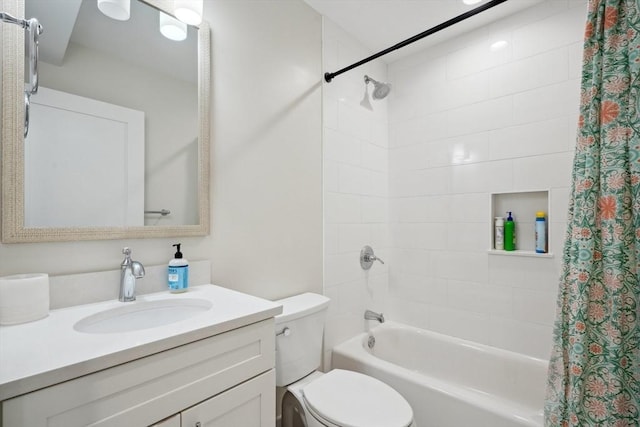 10 Berkley Rd Unit C, Hull, MA 02045 - bathroom with shower / bath combo, vanity, and toilet
