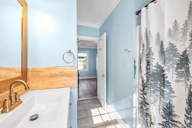 108-110 New Bridge St, West Springfield, MA 01089 - bathroom featuring curtained shower, vanity, and baseboards