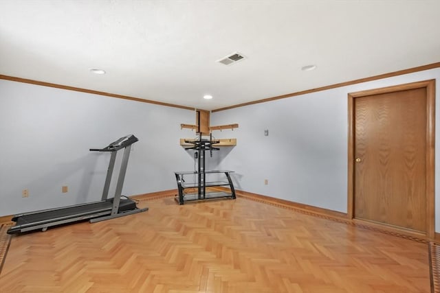 exercise area with recessed lighting, visible vents, baseboards, and ornamental molding