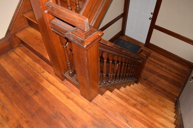 1407-1409 Worcester St, Springfield, MA 01151 - stairs with wood finished floors
