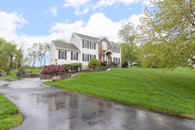 19 Miele Rd, Marlborough, MA 01752 - colonial house with a front yard