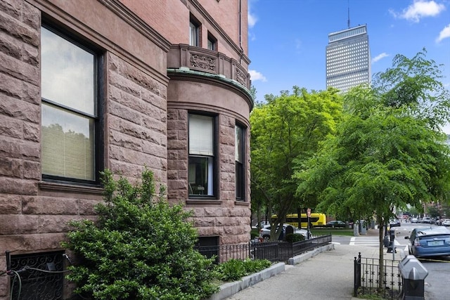 17 Gloucester St Unit A, Boston, MA 02115 - view of side of property