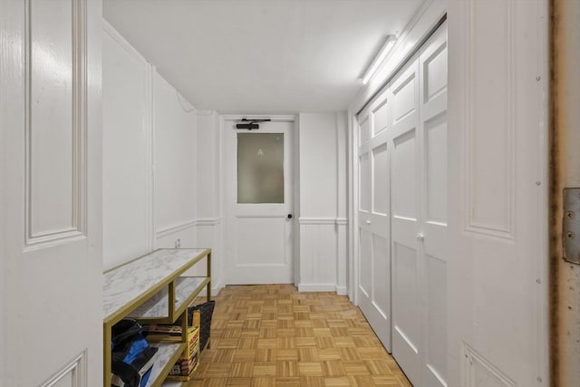 17 Gloucester St Unit A, Boston, MA 02115 - hall with a decorative wall