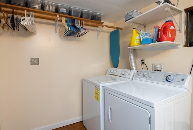 46 Plum St, Hamilton, MA 01982 - washroom featuring independent washer and dryer and baseboards