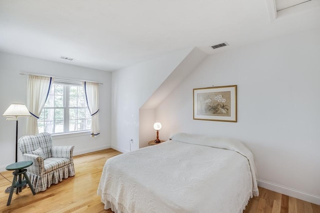 13 Laurel Hill Ct Unit 13, Bourne, MA 02532 - bedroom with wood finished floors and baseboards