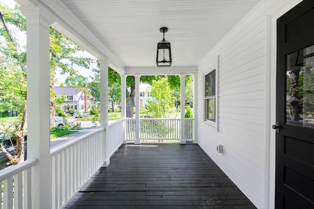 8 Carisbrooke St, Andover, MA 01810 - view of porch