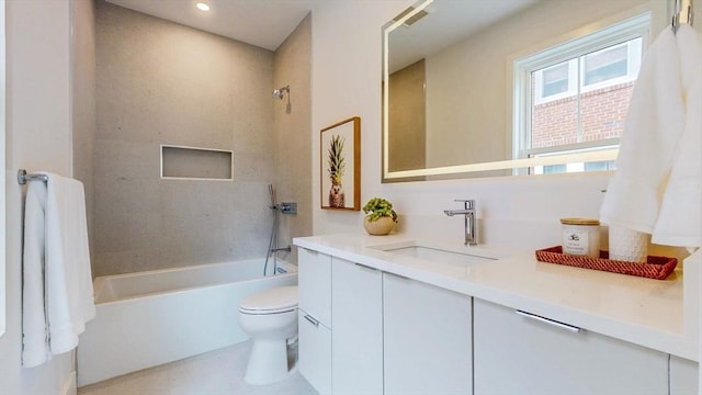 full bathroom with  shower combination, toilet, vanity, and recessed lighting