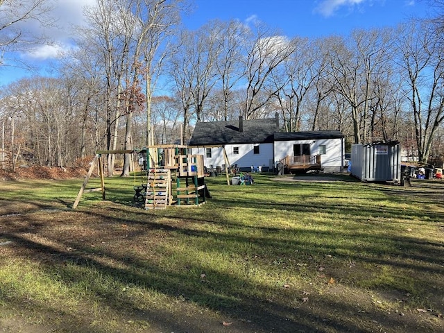 view of yard featuring a playground