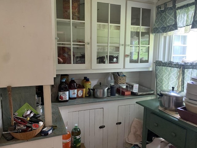 293 Washington, Warren, MA 01083 - view of bar area