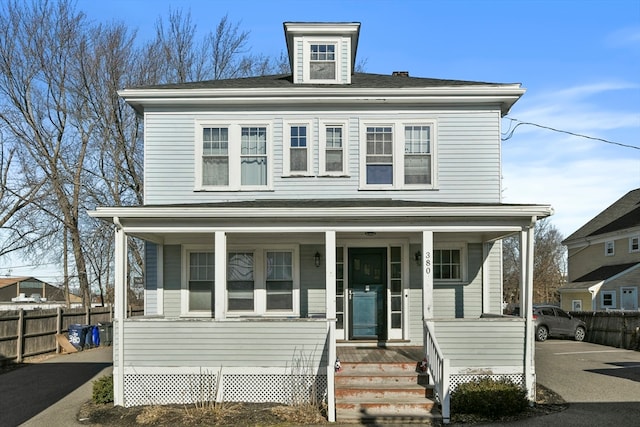 view of front of house with covered porch