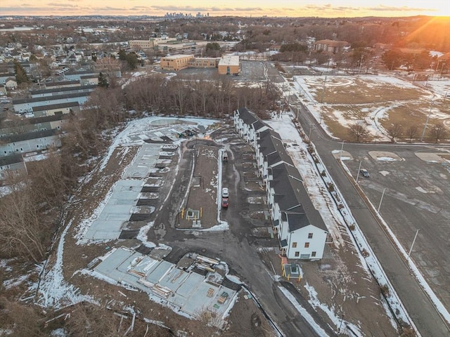 view of aerial view at dusk